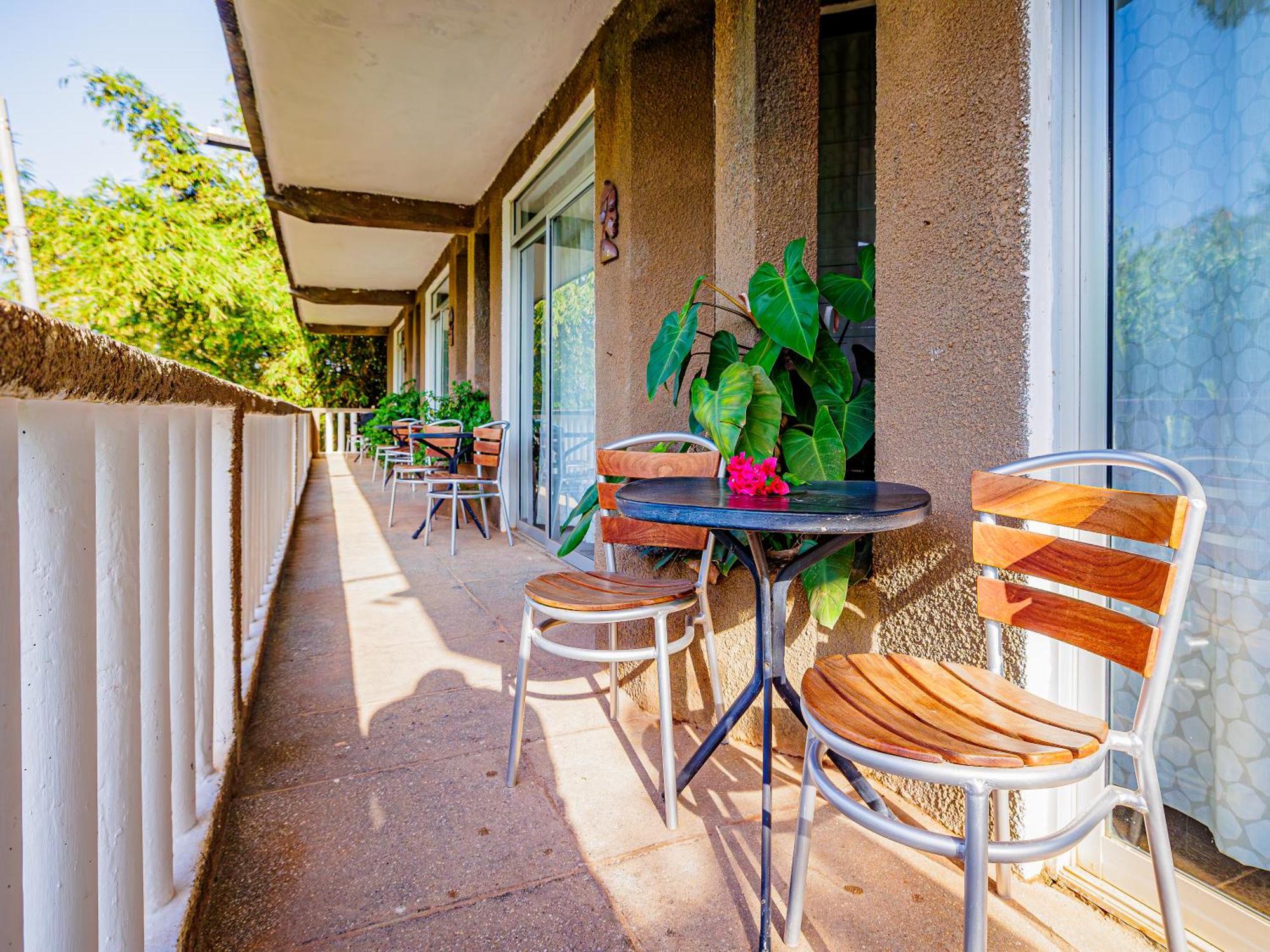 Kombo Beach Resort 萨拉昆达 外观 照片