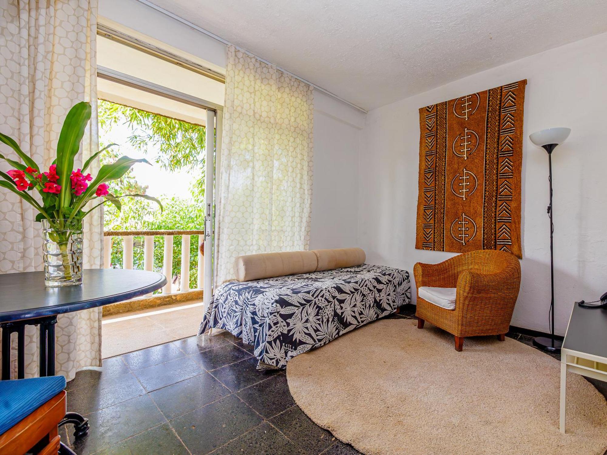 Kombo Beach Resort 萨拉昆达 外观 照片